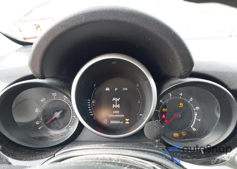 2017 Fiat 500X Pop Awd z USA, uszkodzony, nr VIN ZFBCFYAB1HP533359